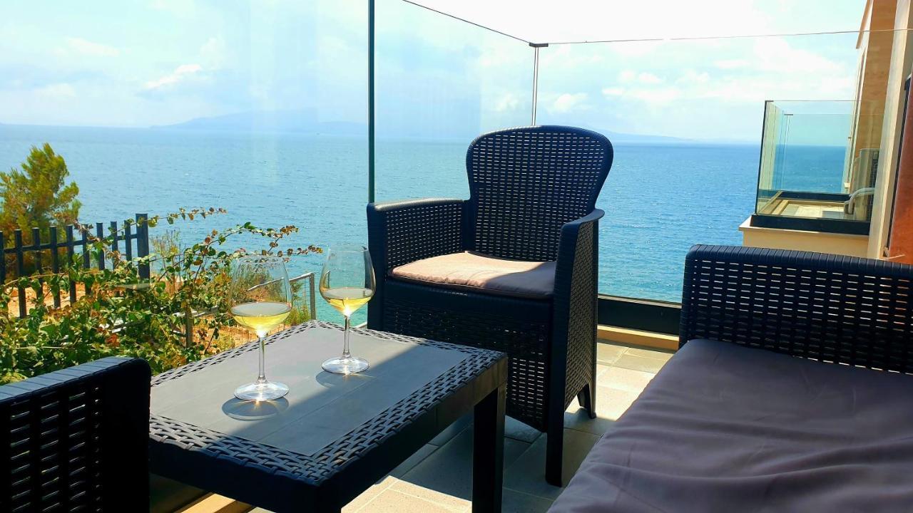 2F Saranda Apartment ภายนอก รูปภาพ