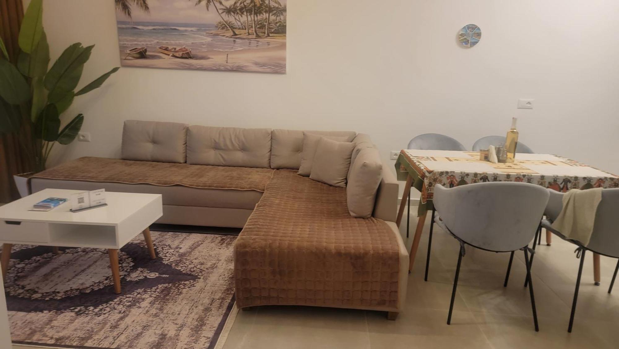 2F Saranda Apartment ภายนอก รูปภาพ