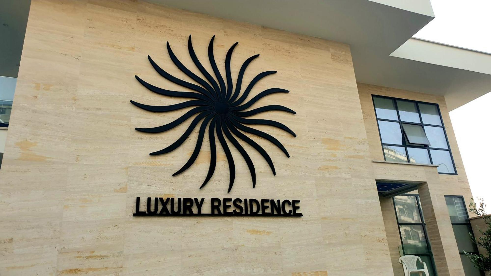 2F Saranda Apartment ภายนอก รูปภาพ