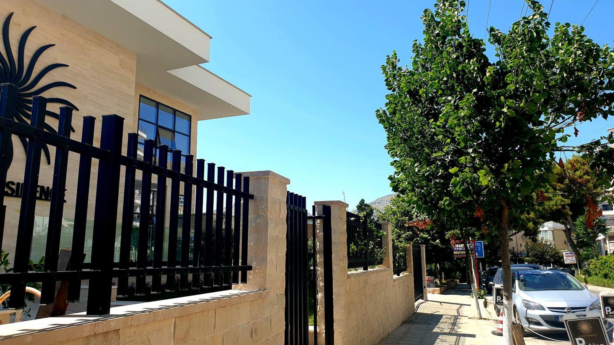 2F Saranda Apartment ภายนอก รูปภาพ