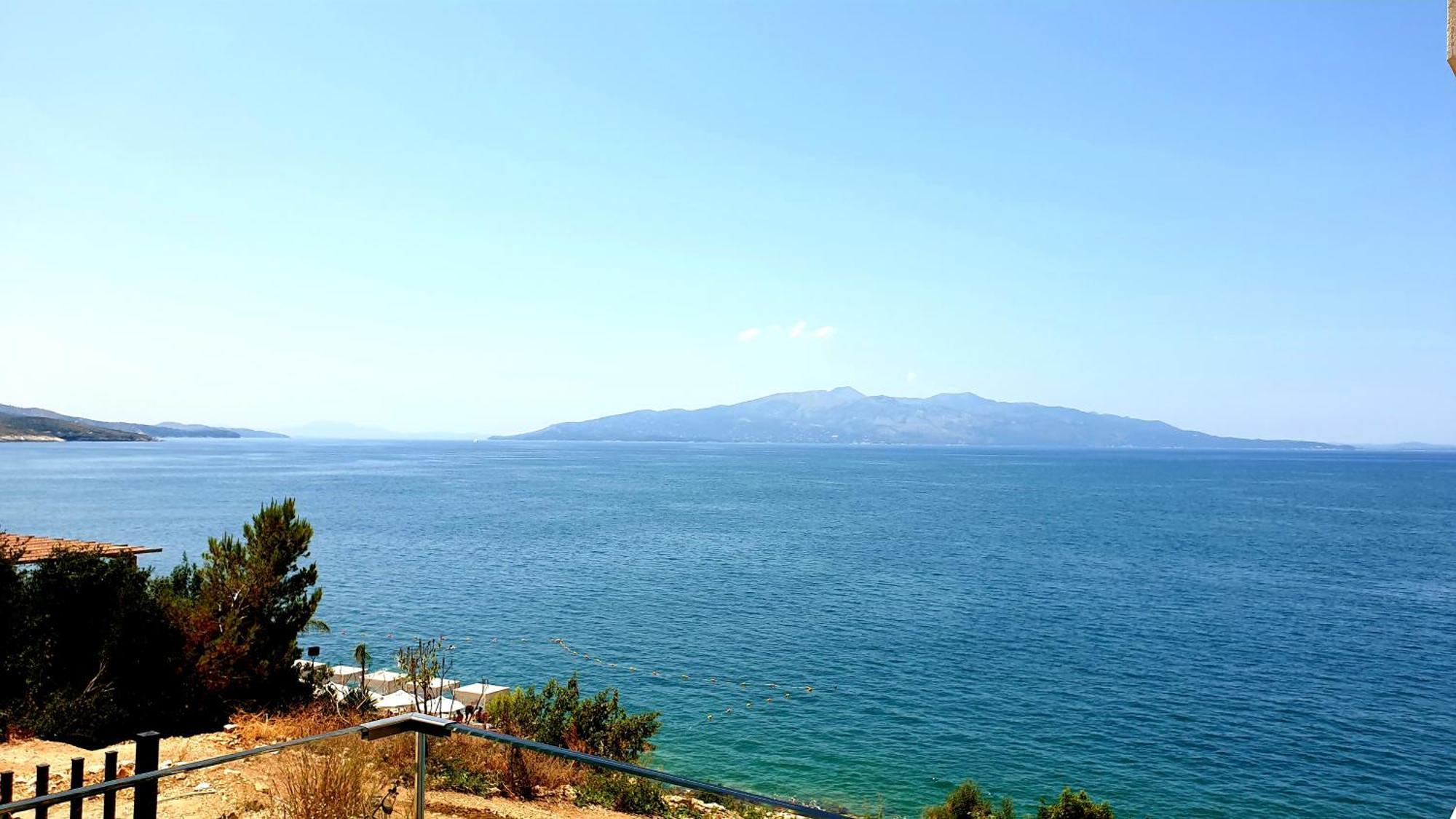 2F Saranda Apartment ภายนอก รูปภาพ