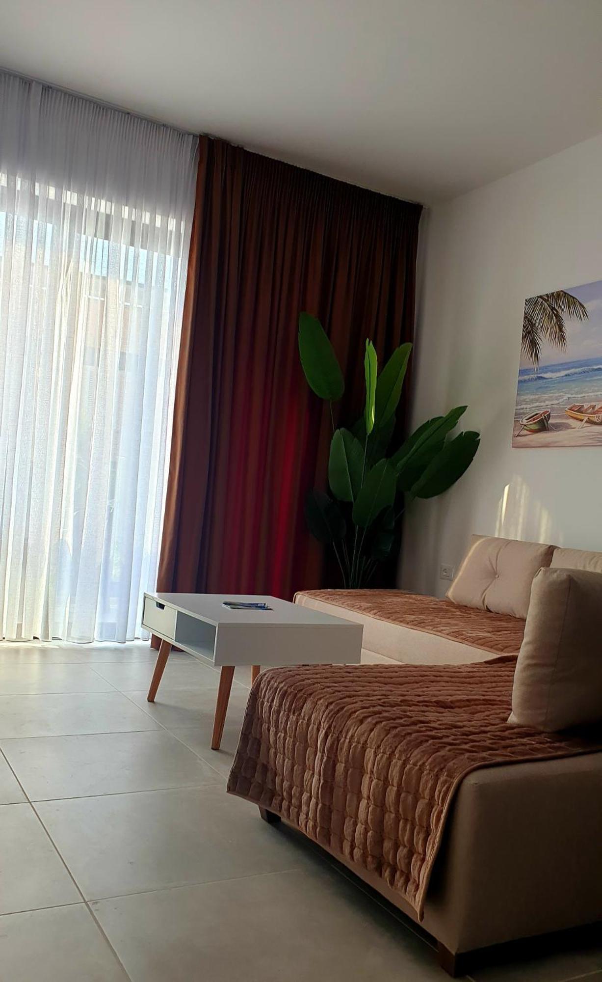 2F Saranda Apartment ภายนอก รูปภาพ